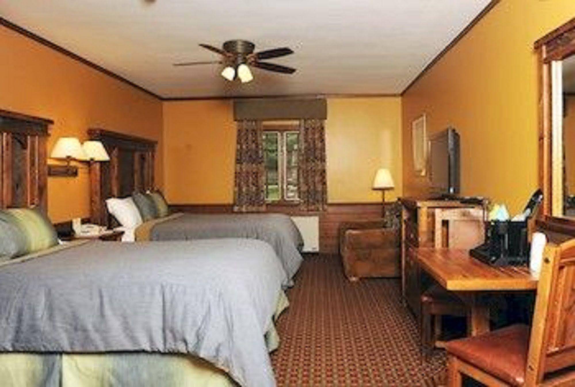 Starved Rock Lodge & Conference Center Utica Eksteriør bilde